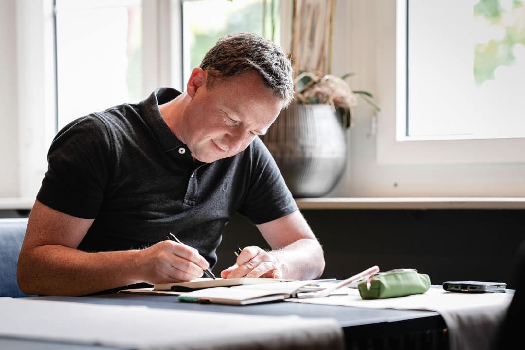 Business Portraits aus St. Gallen Arbeitsplatz Cafe