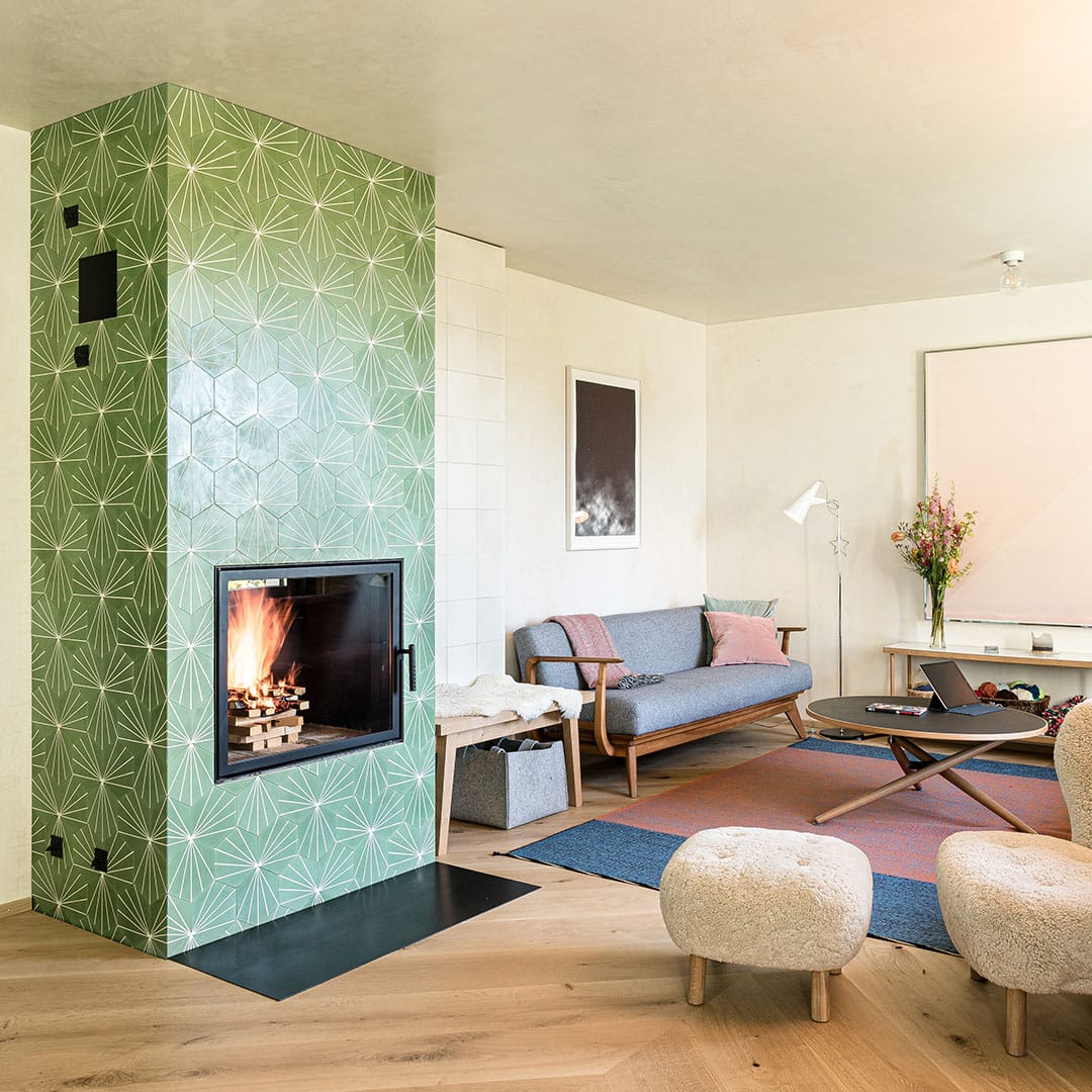 Dieser Architekturfotograf von St. Gallen zeigt Wohnraum mit Feuerstelle
