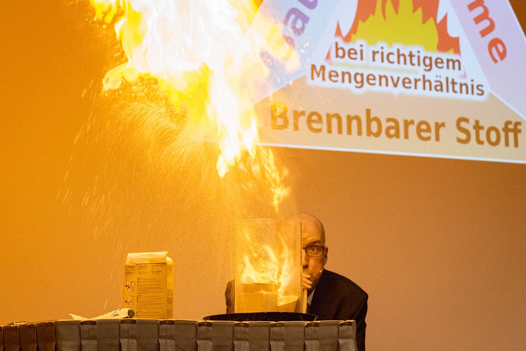 Explosive Eventfotos aus St. Gallen mit Feuer
